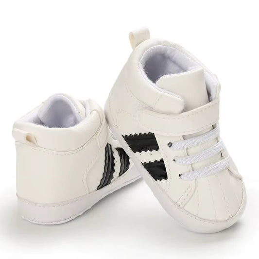 Bekväma babysneakers med halkfri sula – 0-18M