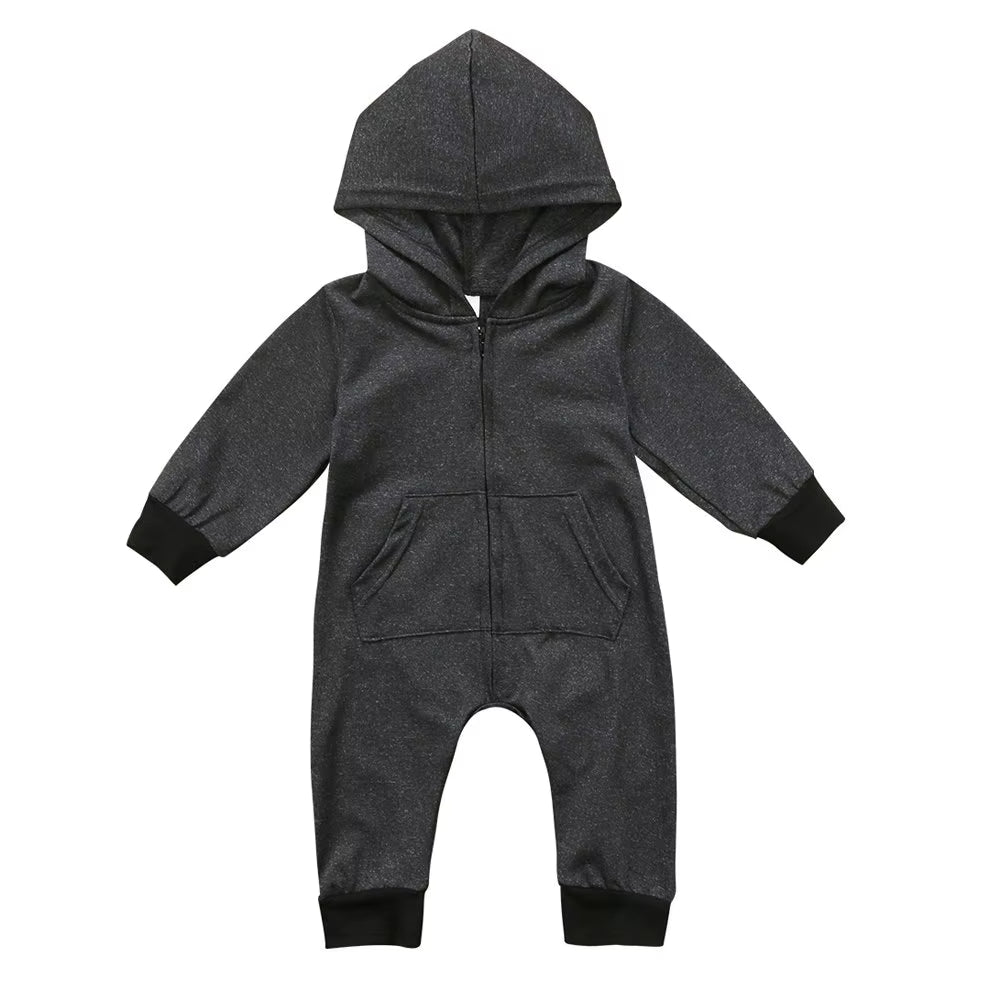 Varm baby overall med huva – bomull & dragkedja