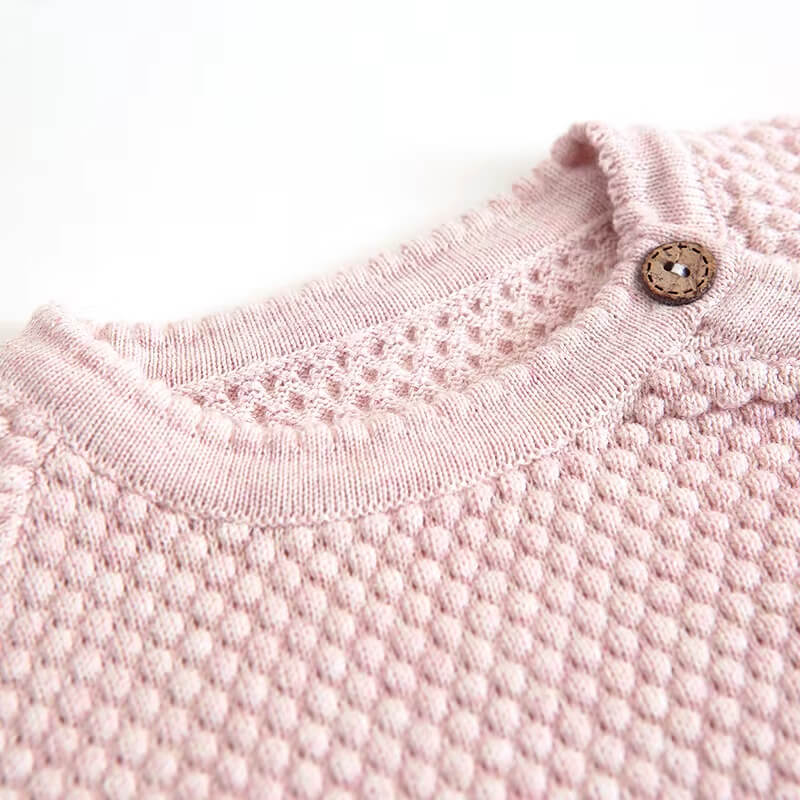 Stickat Babyset i Bomull – Mjuk och Värmande