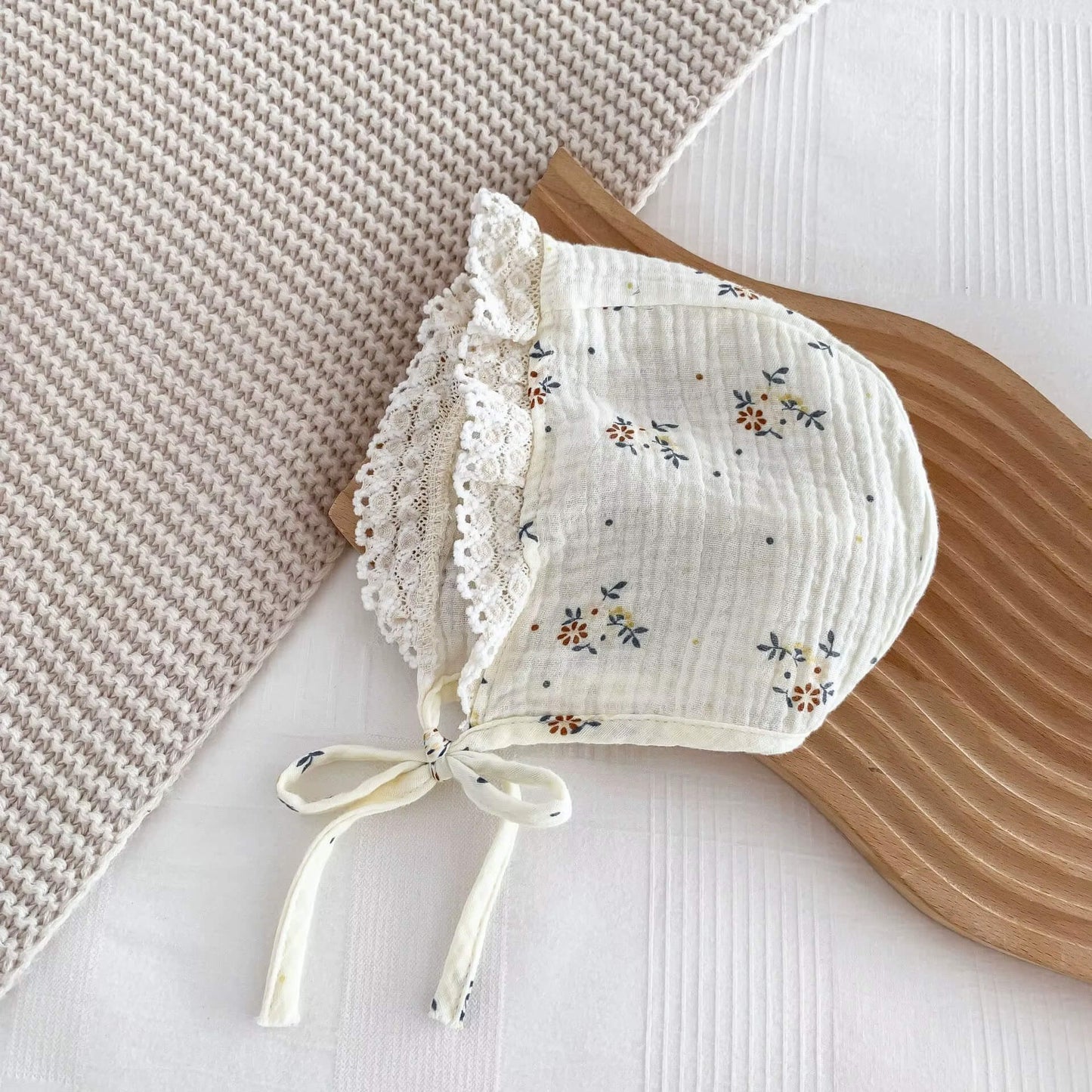Blommig Babyromper med Hatt – Mjuk Bomull